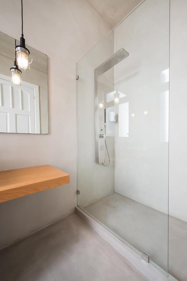 Monk Monastiraki Suites Атина Екстериор снимка