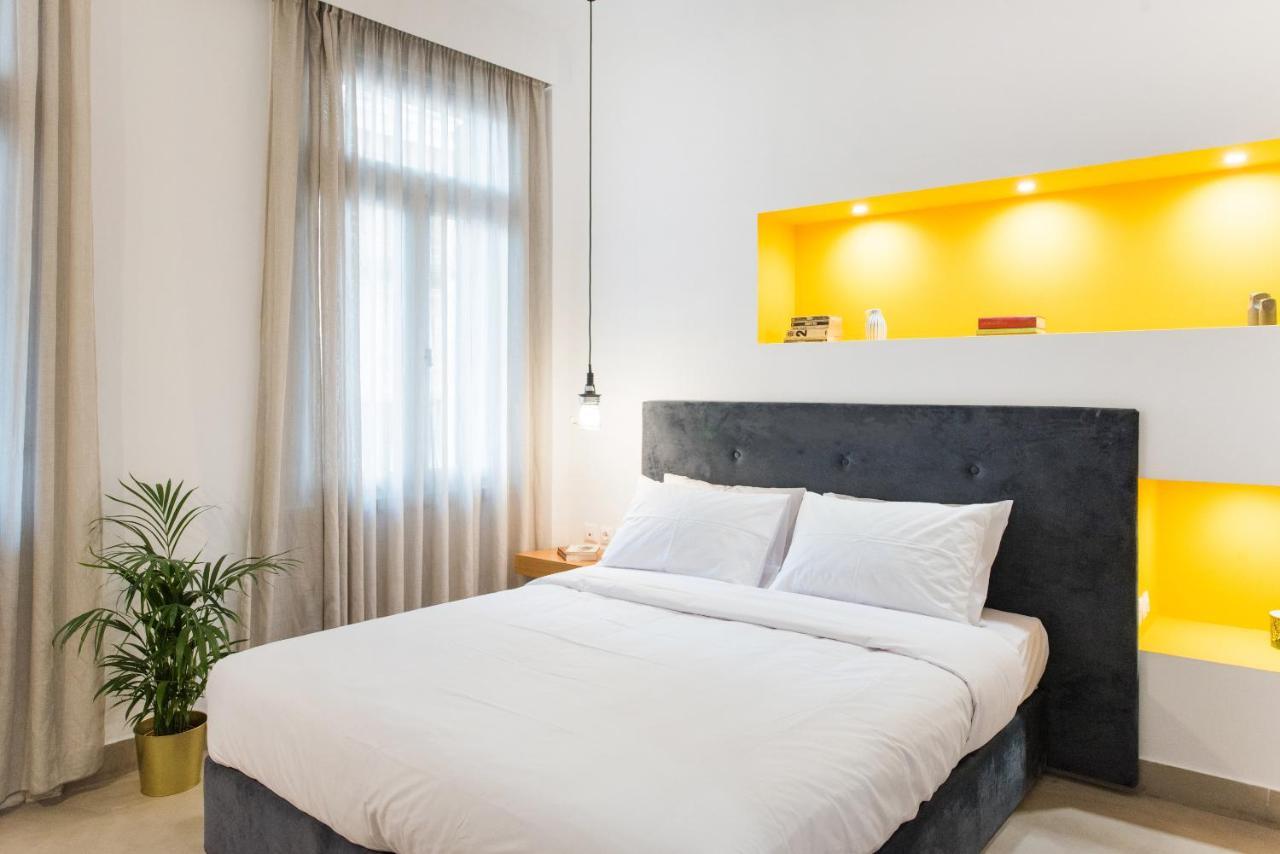 Monk Monastiraki Suites Атина Екстериор снимка