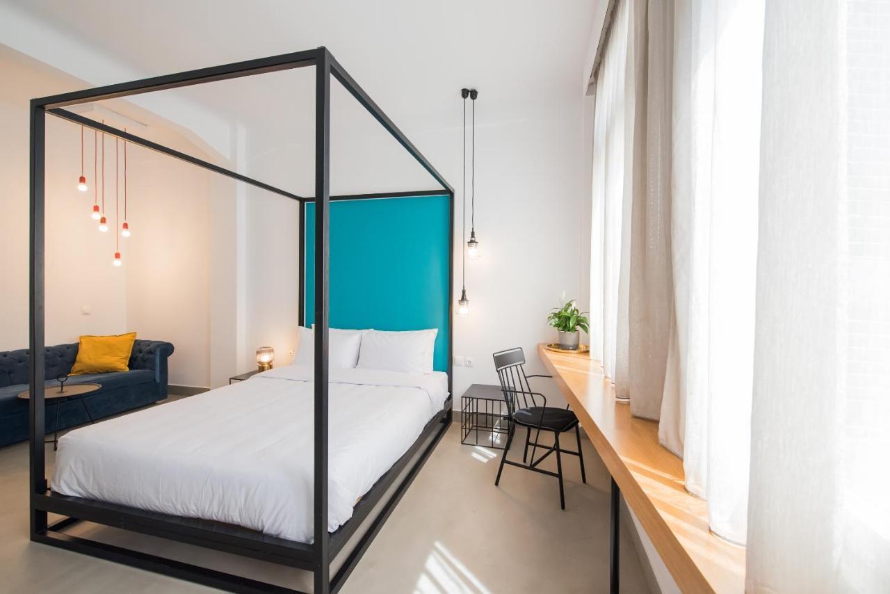 Monk Monastiraki Suites Атина Екстериор снимка